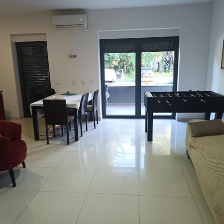 Apartmani U Kastelima Каштела Экстерьер фото