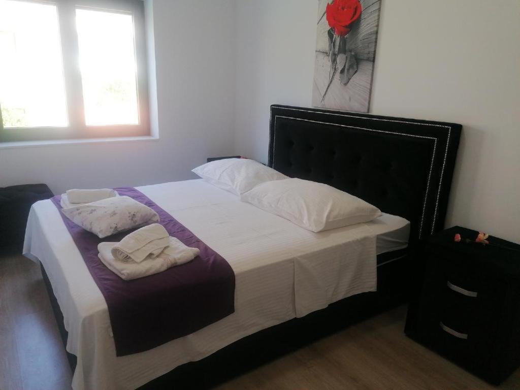 Apartmani U Kastelima Каштела Экстерьер фото