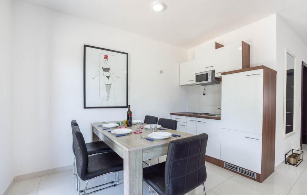 Apartmani U Kastelima Каштела Экстерьер фото